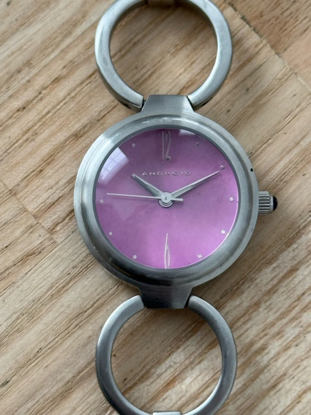 Android USA Rare Ladies Watch Purple Dial Stainless Bracelet New Battery